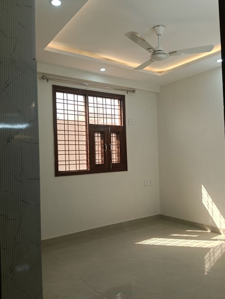 Room, allure-estate 3 Bedroom 1450 Sq.Ft. Apartment In Sector 14 Gurgaon 10378379