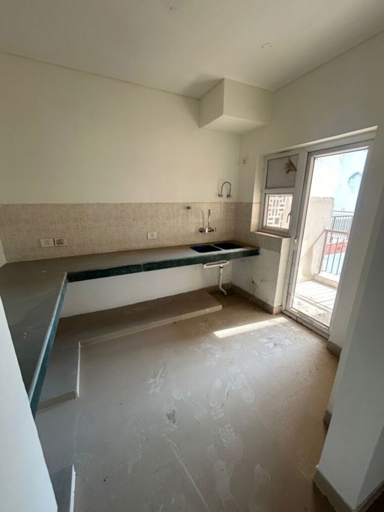Kitchen, spaze-privvy-the-address 3 Bedroom 1840 Sq.Ft. Apartment In Sector 93 Gurgaon 10378307