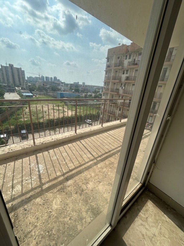 Balcony, spaze-privvy-the-address 3 Bedroom 1840 Sq.Ft. Apartment In Sector 93 Gurgaon 10378307
