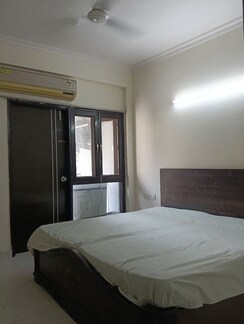 2.5 BHK Builder Floor For Rent in Anamika Enclave