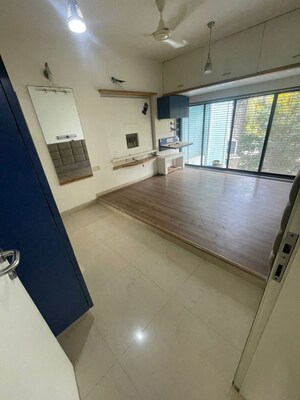 Master Bedroom in 3 BHK Apartment at Satyam CHS Andheri West, Andheri West – for Rent
