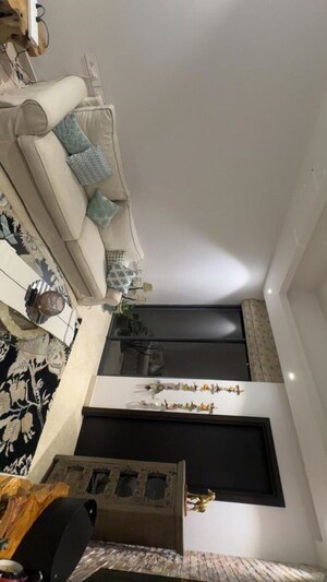 Living Room in 4 BHK Apartment at Suncity Platinum Towers, Sector 28 – for Sale