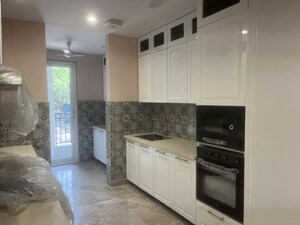 Kitchen in 4 BHK Builder Floor at Unitech Arcadia, South City 2 – for Rent
