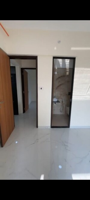 Room in 3 BHK Apartment at Modis Rashmi Signature, Malad West – for Sale