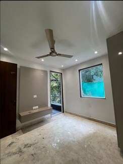 3 BHK Builder Floor For Sale in Pitampura
