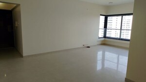 Room in 2 BHK Apartment at Godrej Platinum Vikhroli East, Vikhroli East – for Rent
