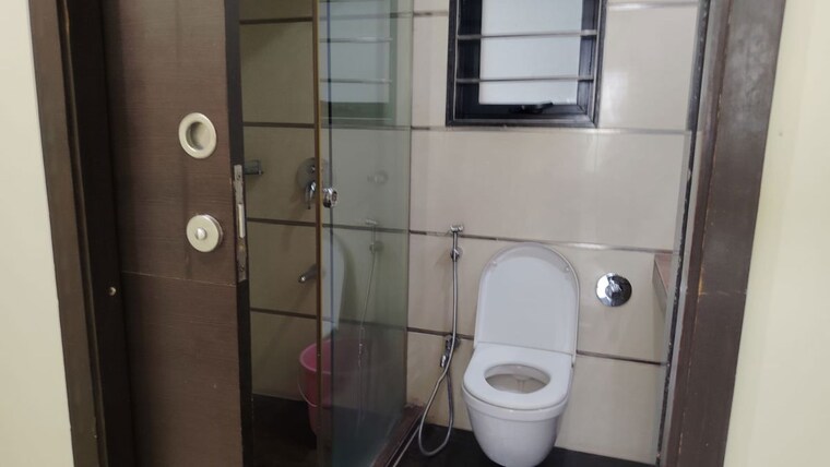 Bathroom, godrej-platinum-vikhroli-east 2 Bedroom 930 Sq.Ft. Apartment In Vikhroli East Mumbai 10378439