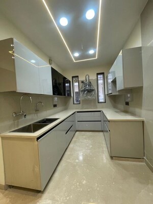 Kitchen in 3 BHK Builder Floor at Pitampura – for Sale