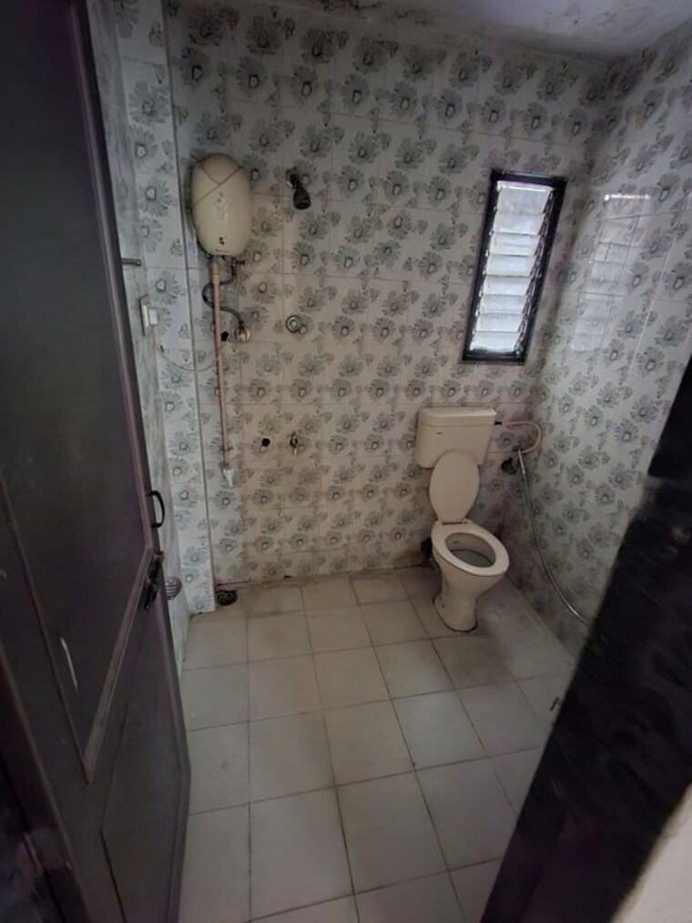 Bathroom, popular-heights 2 Bedroom 750 Sq.Ft. Apartment In Koregaon Park Pune 10378429