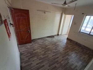 Room in 2 BHK Apartment at Popular Heights, Koregaon Park – for Rent