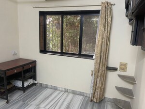 Bedroom in 1 BHK Apartment at Marol – for Rent