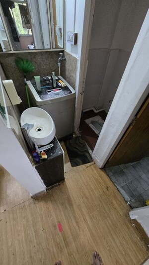 Bathroom in 2 BHK Apartment at Erandwane – for Rent