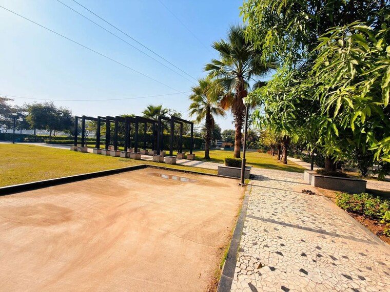Garden, omaxe-new-chandigarh 3 Bedroom 1616 Sq.Ft. Builder Floor In North Mullanpur Chandigarh 10378392