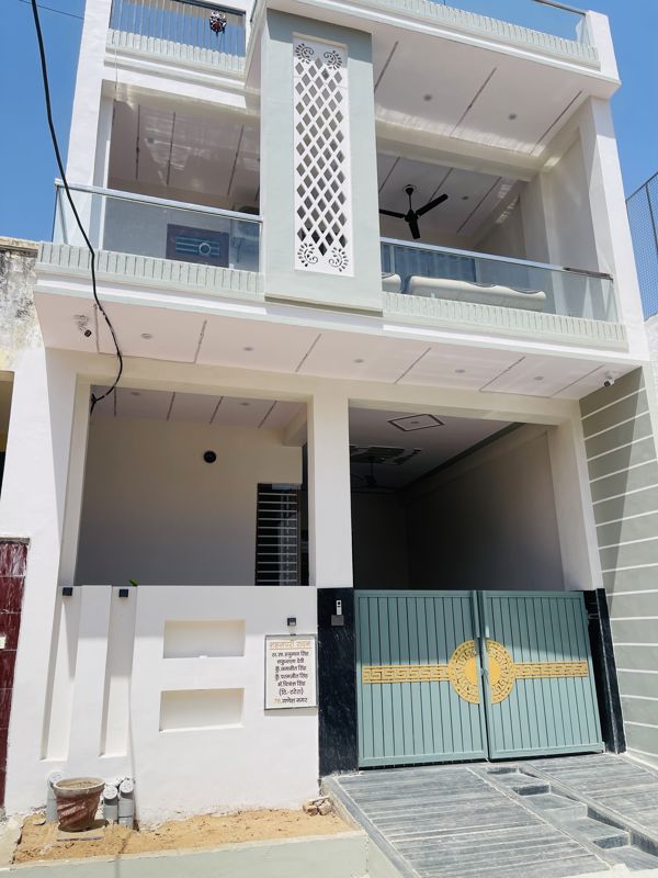 6+ BHK + Pooja Room,Store Room Villa For Sale in Kardhani
