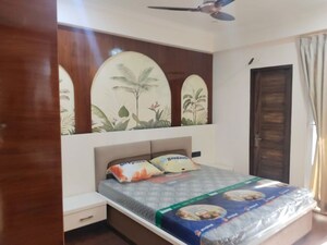 Bedroom in 3 BHK Builder Floor at Vaishali Nagar – for Sale
