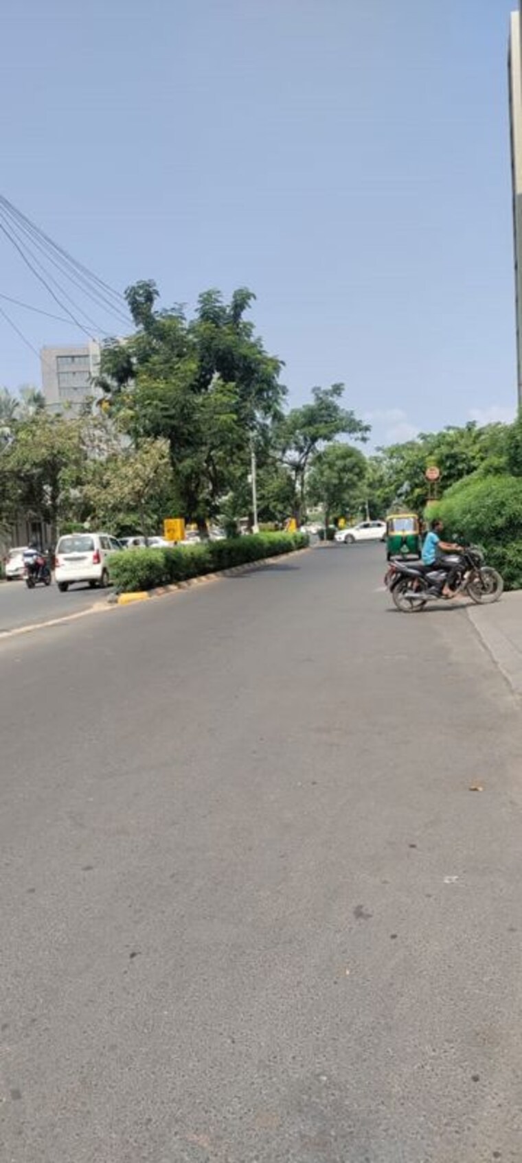  Parking, goyal-titanium-heights Commercial Office Space 732 Sq.Ft. In Prahlad Nagar Ahmedabad 10378501