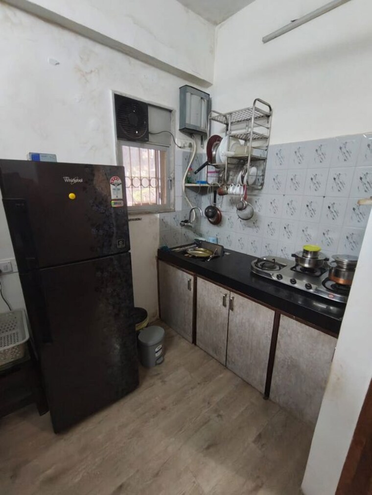 Kitchen, khar west 1 Bedroom 500 Sq.Ft. Apartment In Khar West Mumbai 10378497