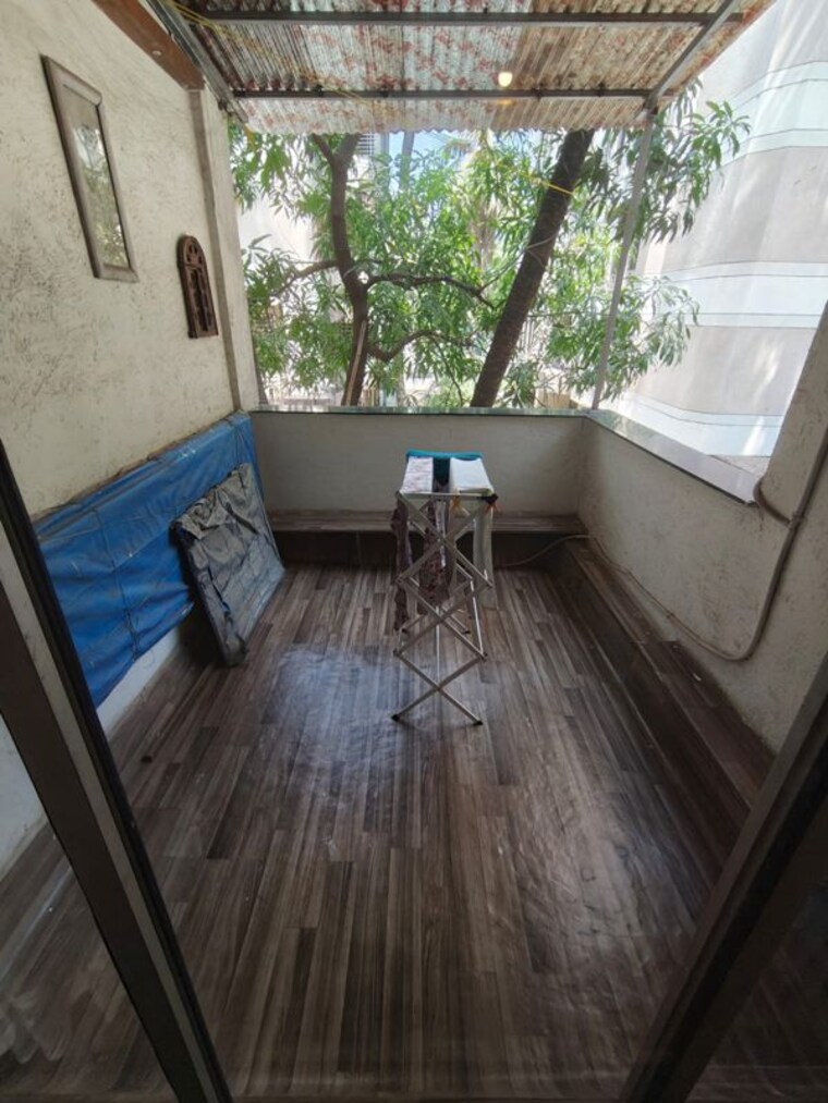 Balcony, khar west 1 Bedroom 500 Sq.Ft. Apartment In Khar West Mumbai 10378497
