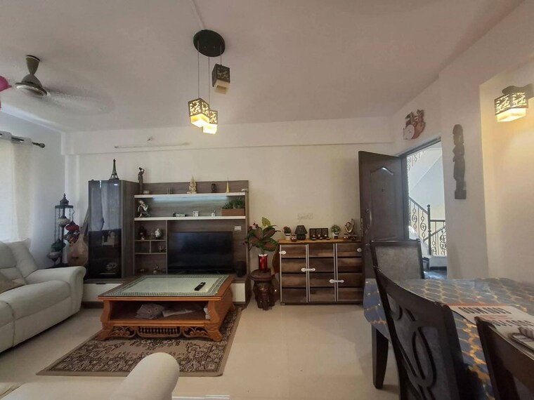Living Room, vasant vihar 2.5 Bedroom 1100 Sq.Ft. Apartment In Vasant Vihar Thane 10378499