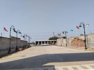  Plot For Sale in Jattari
