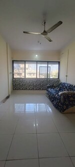 1 BHK 325 Sq.Ft. Apartment in Amrapali CHS Santacruz East