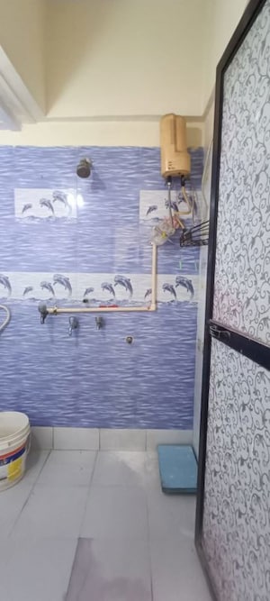 Bathroom in 1 BHK Apartment at Amrapali CHS Santacruz East, Santacruz East – for Rent