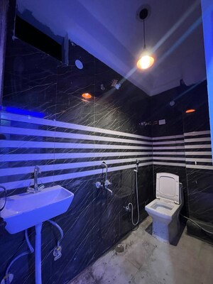 Parking in  Builder Floor at Saket – for Rent