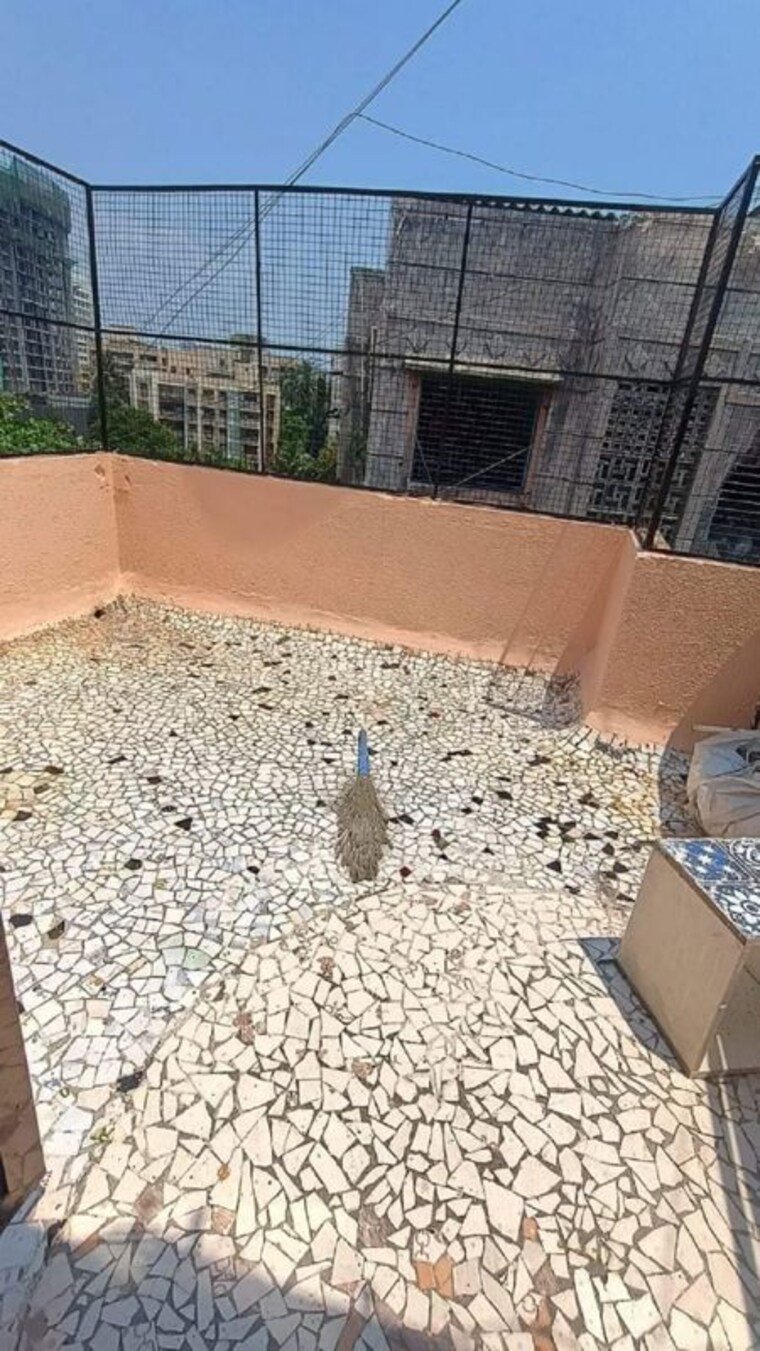 Terrace, bandra west 1 Bedroom 500 Sq.Ft. Apartment In Bandra West Mumbai 10378586