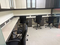 Office Space For Rent in Kane Plaza