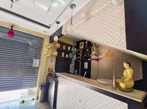  Showroom – Exterior View View at Hinkal - for Sale