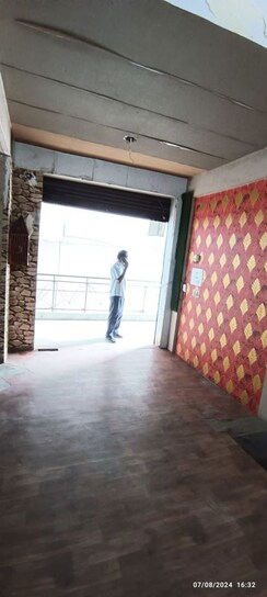 Retail Shop For Rent in Viraj Khand