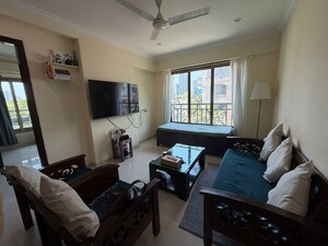 Living Room in 2 BHK Apartment at Khar West – for Rent