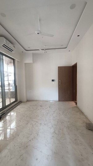 Room in 2 BHK Apartment at Bandra West – for Rent