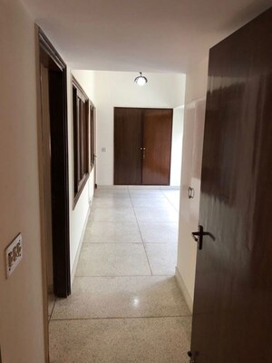 4 BHK Builder Floor For Rent in Shanti Niketan