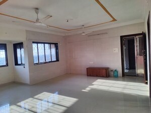 Room in 2.5 BHK Apartment at Navin Nagar – for Rent