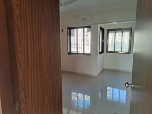 Room in 2.5 BHK Apartment at Navin Nagar – for Rent