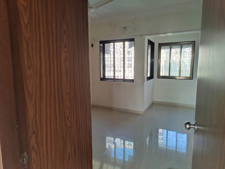 Room, navin nagar 2.5 Bedroom 700 Sq.Ft. Apartment In Navin Nagar Mumbai 10378674