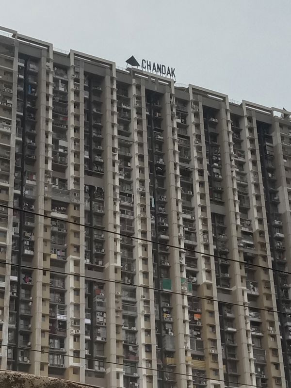 2 BHK Apartment For Sale in Chandak Nishchay