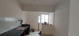 Room in 3 BHK Apartment at Inora Park Phase 2, Undri – for Rent