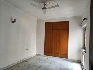 Room in 3 BHK Apartment at ATS Green Village, Sector 93a – for Sale