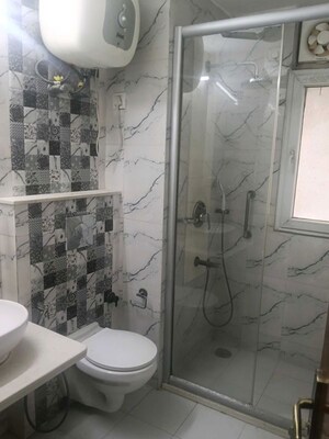 Bathroom in 4 BHK Apartment at Eldeco Utopia, Sector 93a – for Rent