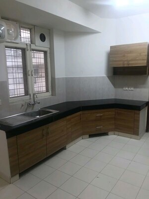 Kitchen in 4 BHK Apartment at Eldeco Utopia, Sector 93a – for Rent
