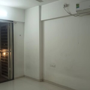 Room in 2 BHK Apartment at Choice Goodwill Breeza, Madhav Nagar – for Rent