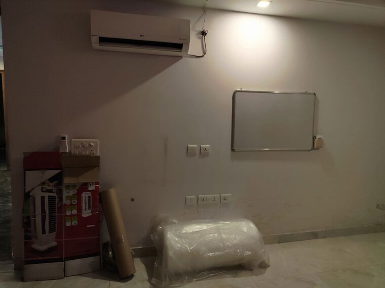 Living Room, ss-mayfield-gardens 3 Bedroom 1700 Sq.Ft. Apartment In Sector 51 Gurgaon 10378760