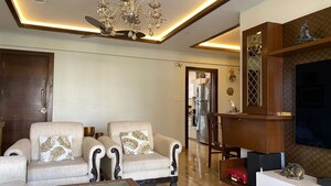 Hall in 3.5 BHK Apartment at DLH Sorrento, Veera Desai Road – for Rent