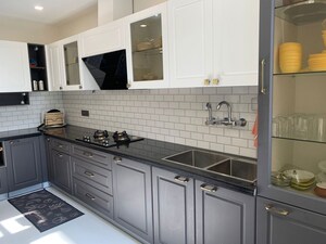 Kitchen in 3 BHK Builder Floor at SS Mayfield Gardens, Sector 51 – for Rent