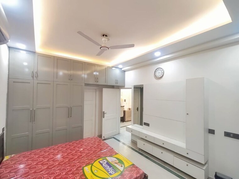 Bedroom, ss-mayfield-gardens 3 Bedroom 1850 Sq.Ft. Builder Floor In Sector 51 Gurgaon 10378770