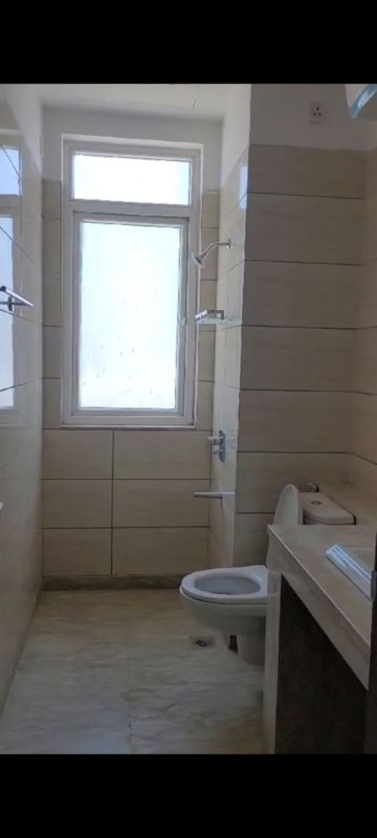 Bathroom, puri-diplomatic-greens-villas 5 Bedroom 8300 Sq.Ft. Villa In Sector 111 Gurgaon 10378766