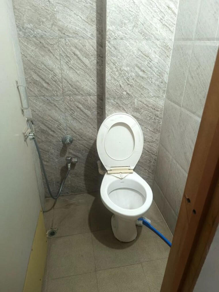 Bathroom, vejalpur 1 Bedroom 350 Sq.Ft. Apartment In Vejalpur Ahmedabad 10378807