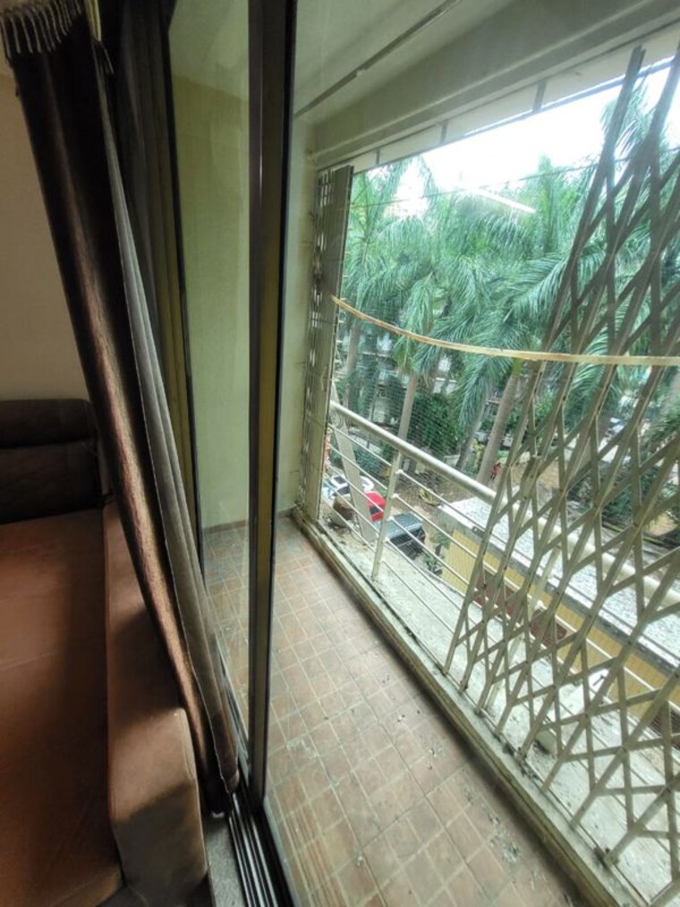 Balcony, chogle-ekdant-height 2 Bedroom 850 Sq.Ft. Apartment In Borivali East Mumbai 10378827